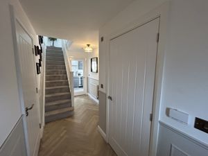 Photo 16- click for photo gallery